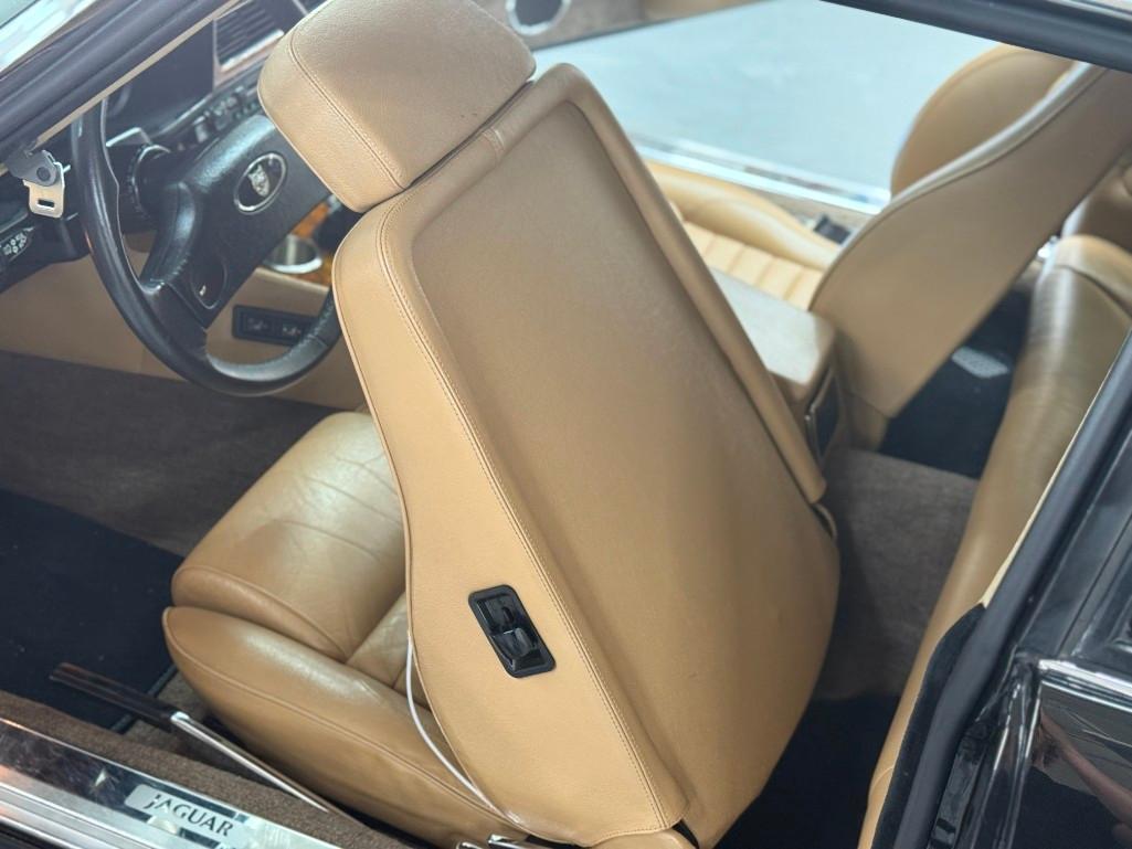 1989 JAGUAR XJS | Offered at No Reserve