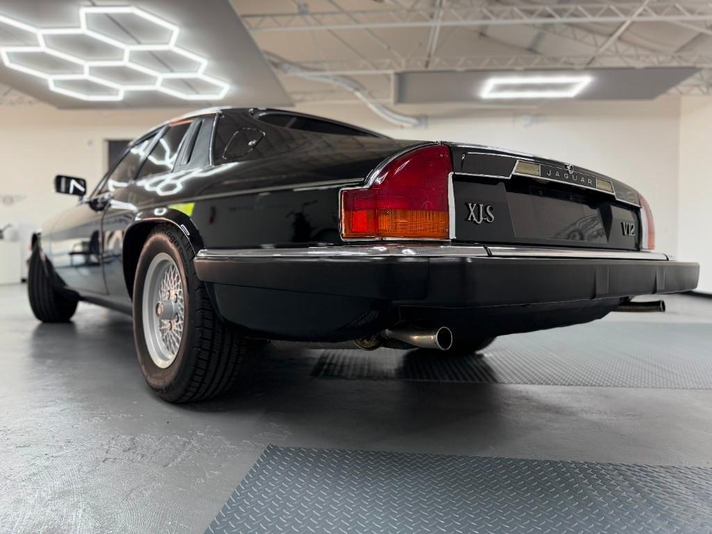 1989 JAGUAR XJS | Offered at No Reserve