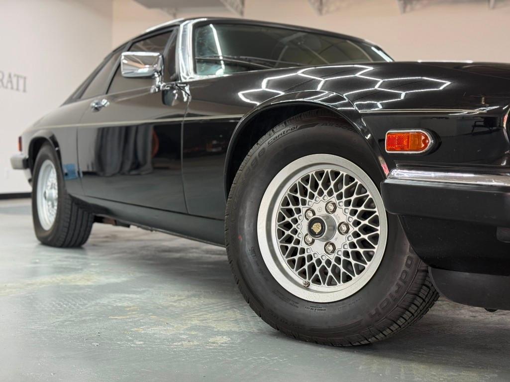 1989 JAGUAR XJS | Offered at No Reserve