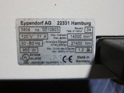 EPPENDORF 5804 Centrifuge