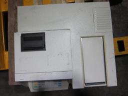 HITACHI U-2000 Spectrophotometer
