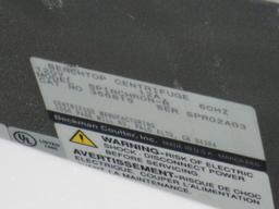 BECKMAN COULTER Spinchron-R Centrifuge