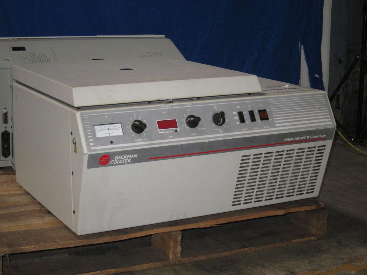 BECKMAN COULTER Spinchron-R Centrifuge