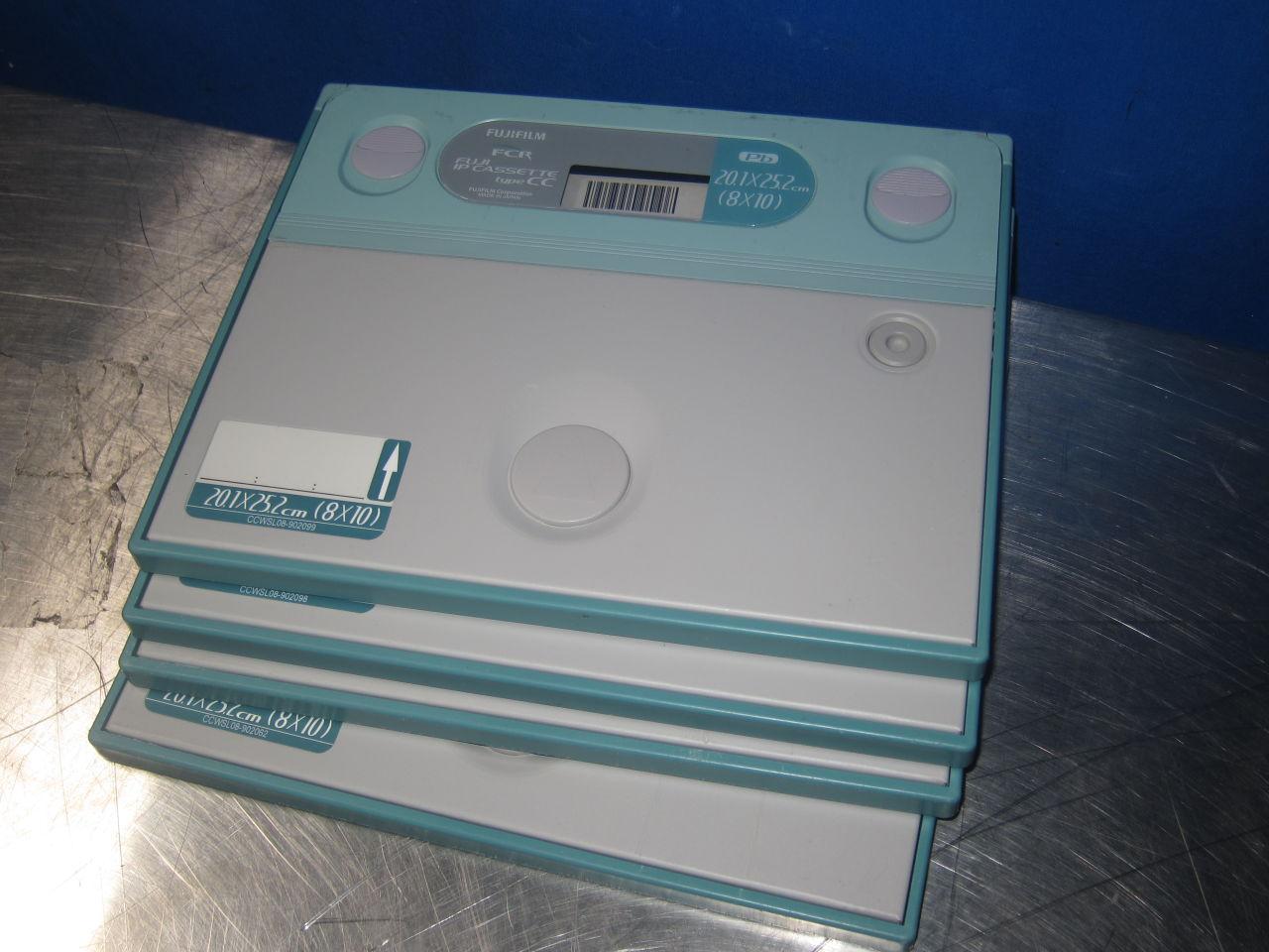 FUJIFILM Type CC  - Lot of 4 CR Cassettes