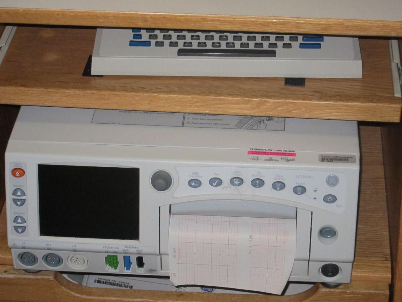 GE Corometrics 250 Series Fetal Monitor
