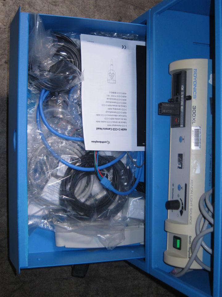 SMITH & NEPHEW Dyonics Video Cart w/ Camera Image Mngt System, Video Printer, and Light Source