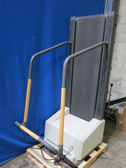 GE Marquette Series 2000 Treadmill