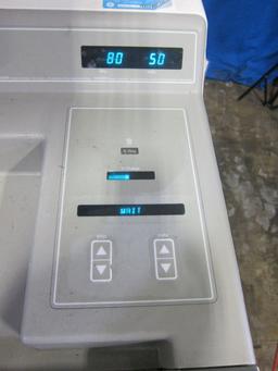 GE AMX 4 Plus Portable X-Ray
