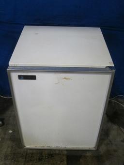 DAYTON-WALTHER CORP 4570100 Refrigerator Freezer