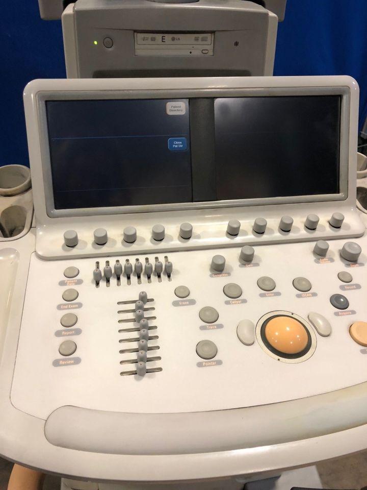 PHILIPS iE33 Ultrasound System