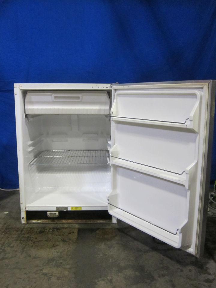 DAYTON-WALTHER CORP 4570100 Refrigerator Freezer