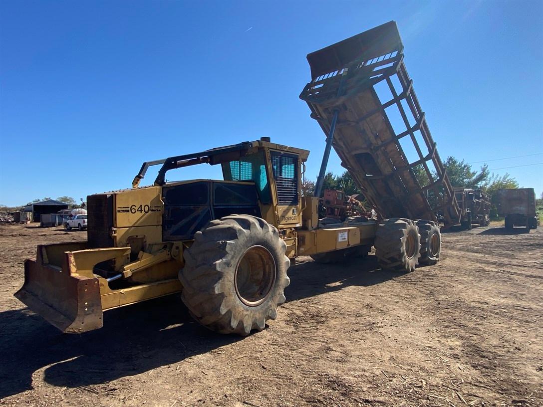 2002 TIGERCAT 640 Log Hauler, s/n 6401501, 7631 Hours