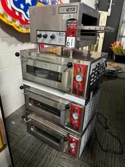 Lot Comprising STAR/HOLMAN MiniVeyor Conveyor Oven and (3) AVANTCO 18" Coun