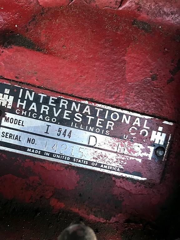 International 544 Tractor