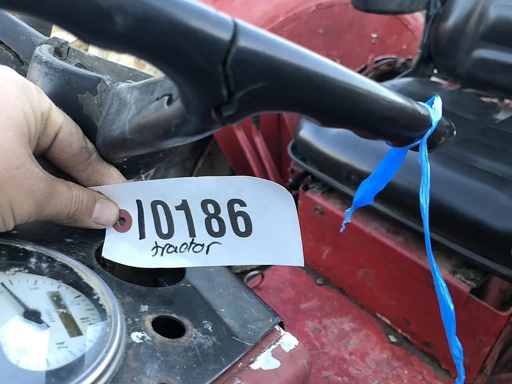 International 544 Tractor