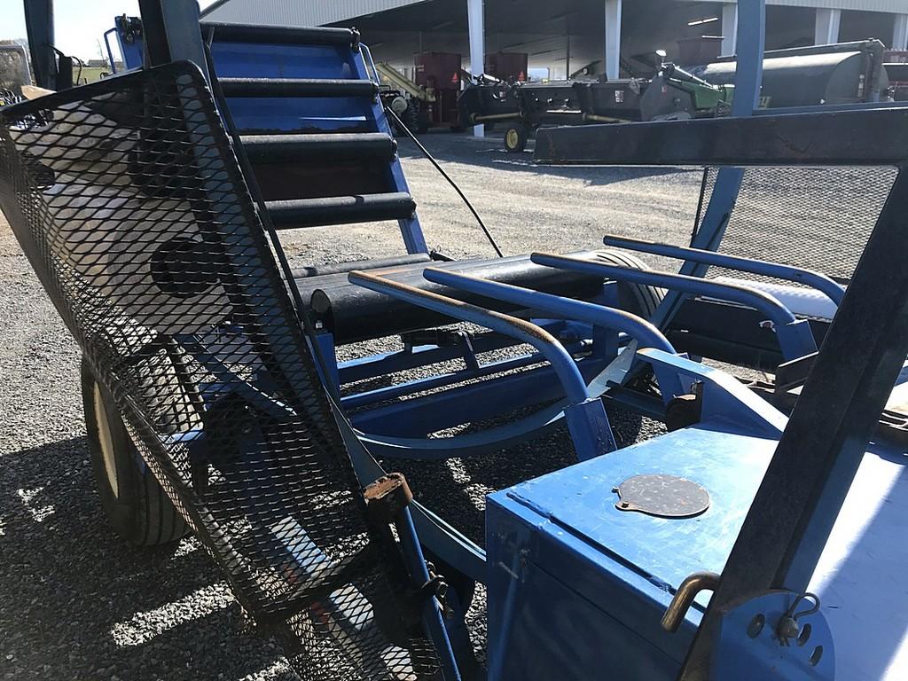 Kemco 250 Bale Wrapper