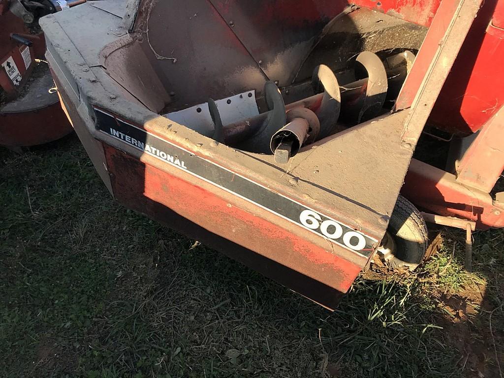 Case IH 600 Blower