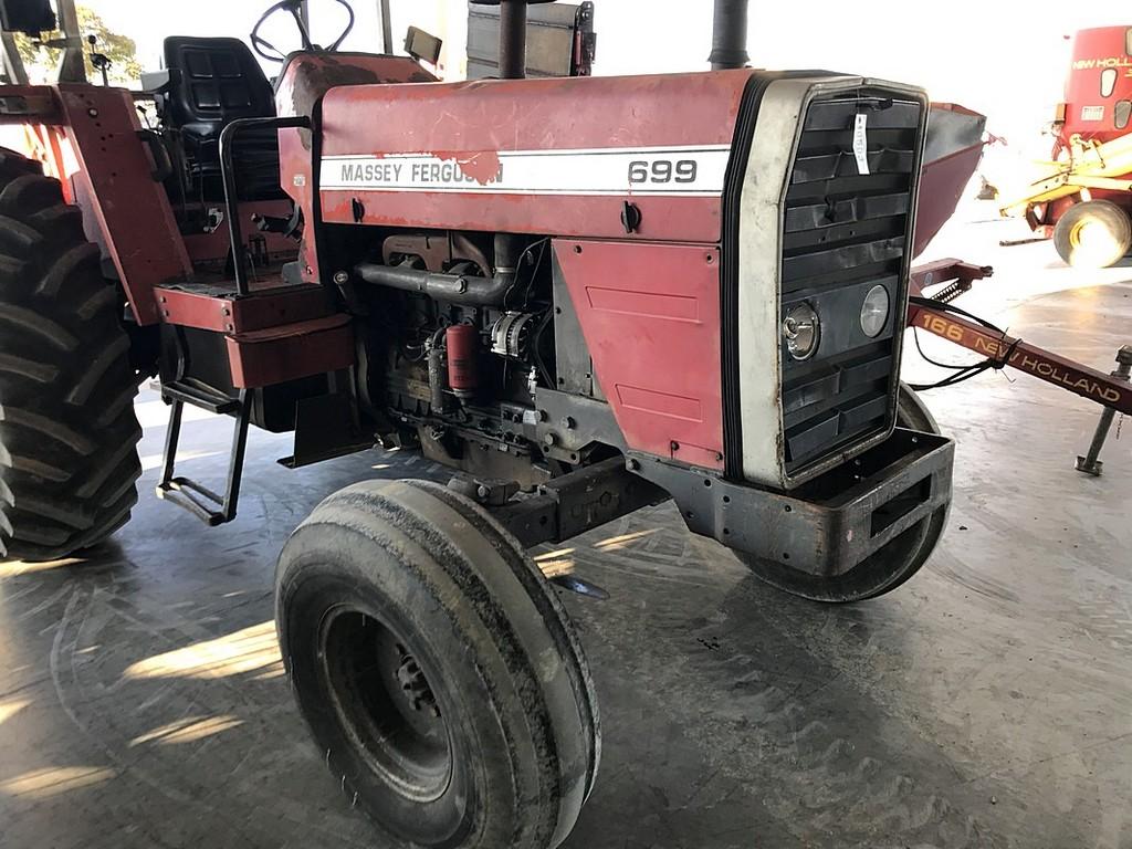 Massey Ferguson 699 Tractor