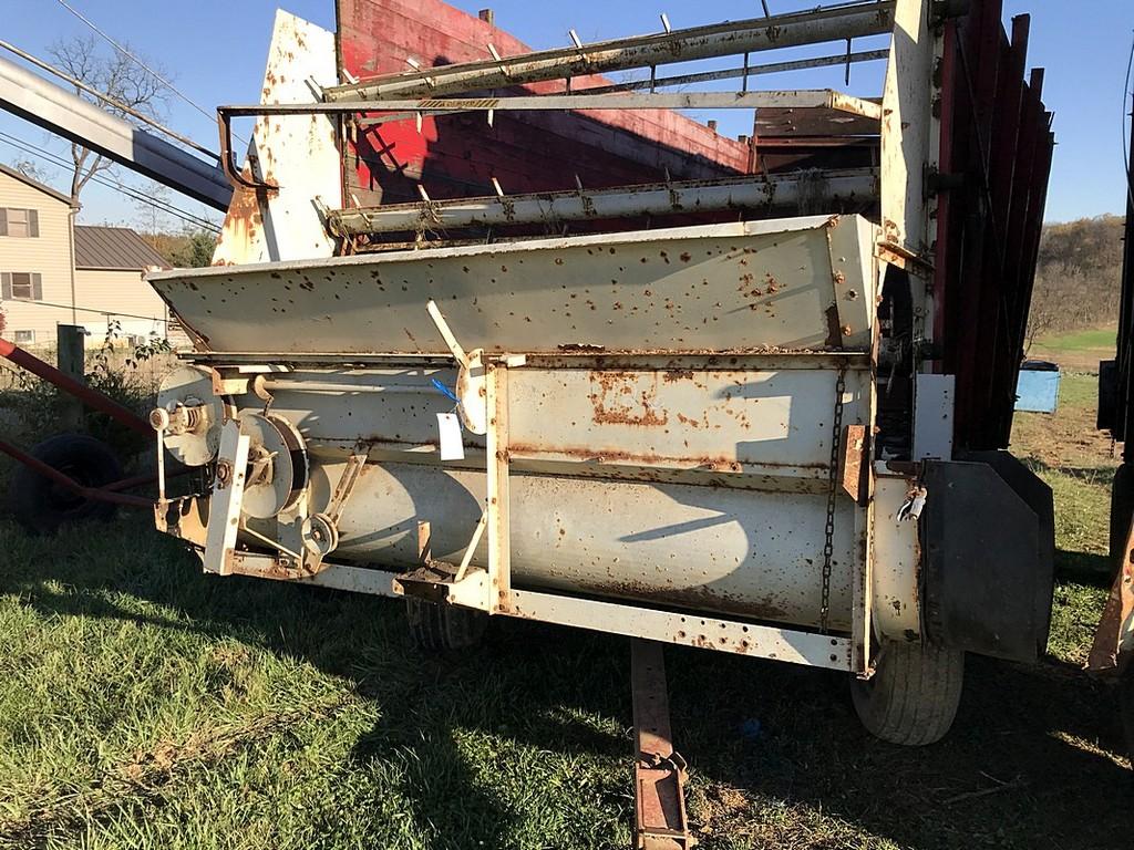 Forage Wagon