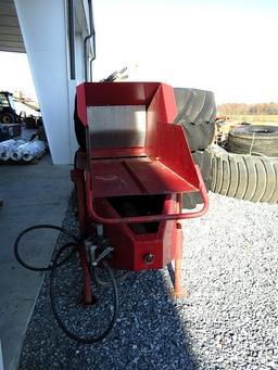 Van dale Bale Shredder