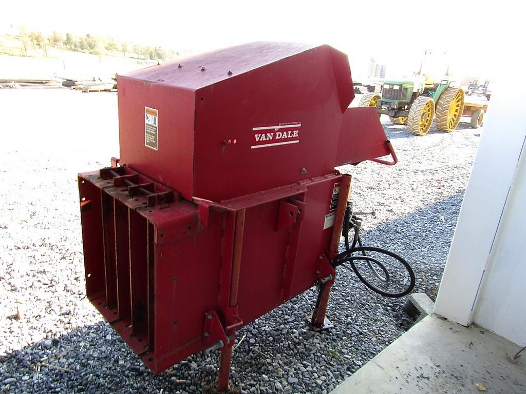 Van dale Bale Shredder