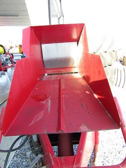Van dale Bale Shredder