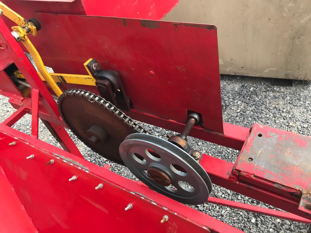 Mini Straw Bale Baler