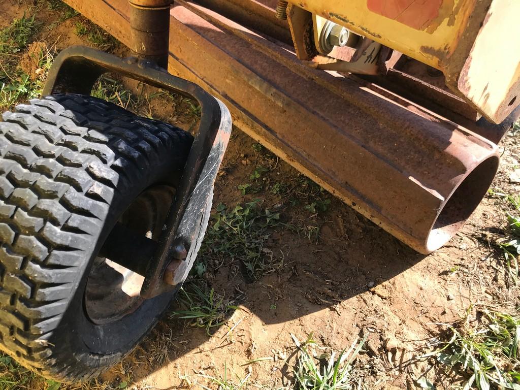 Land Pride PR2572 Rotary Rake