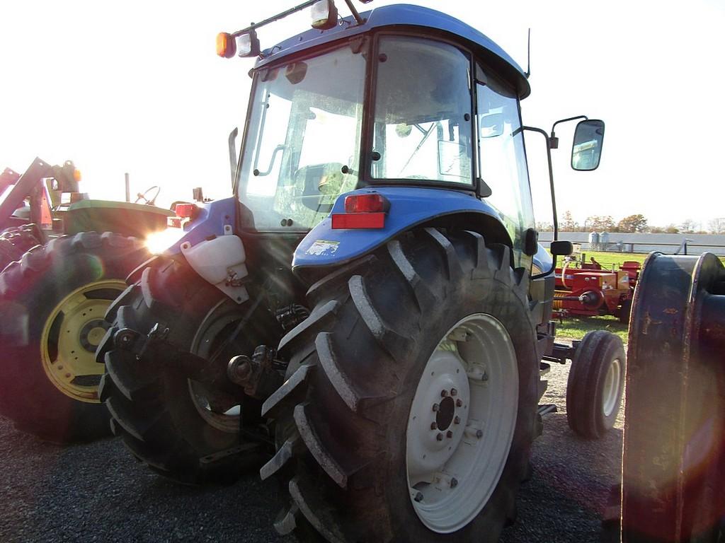 New Holland TN95D Cab Tractor
