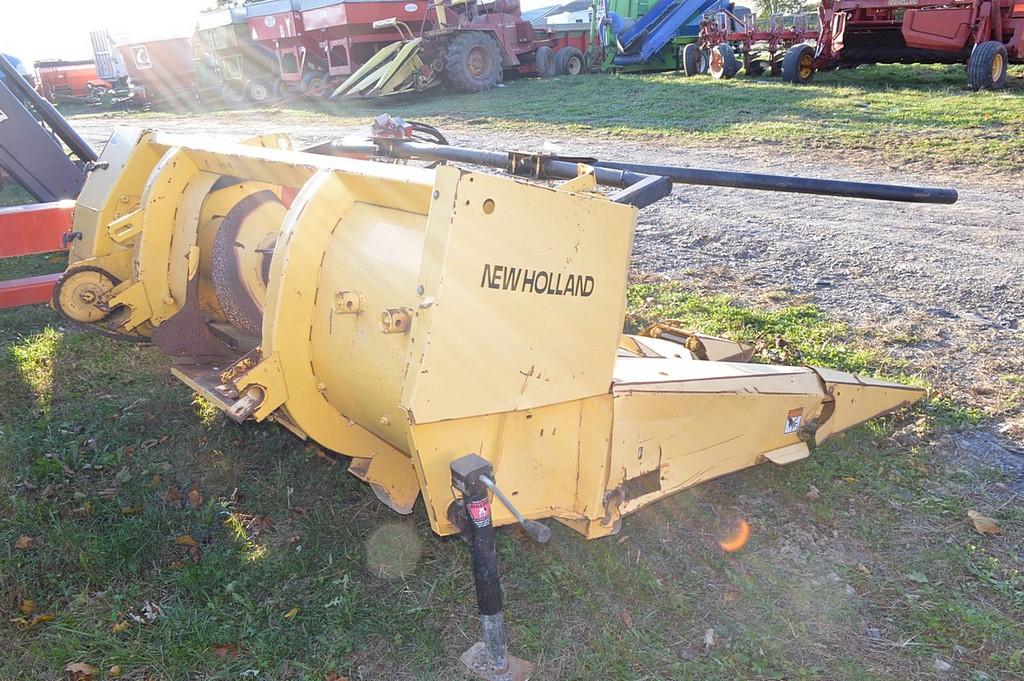 New Holland BB940S Baler