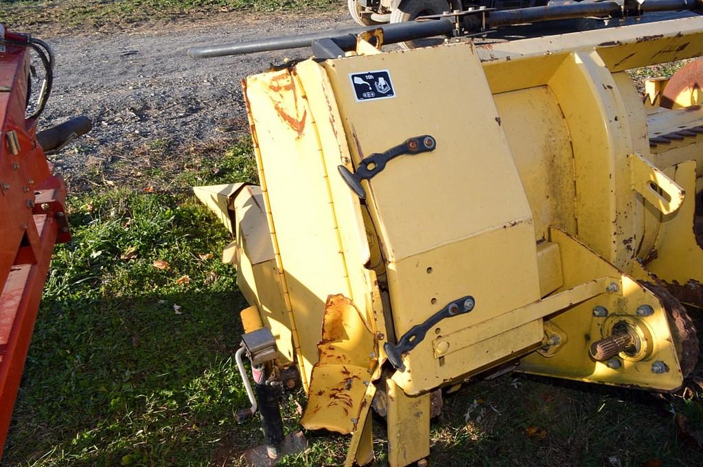 New Holland BB940S Baler