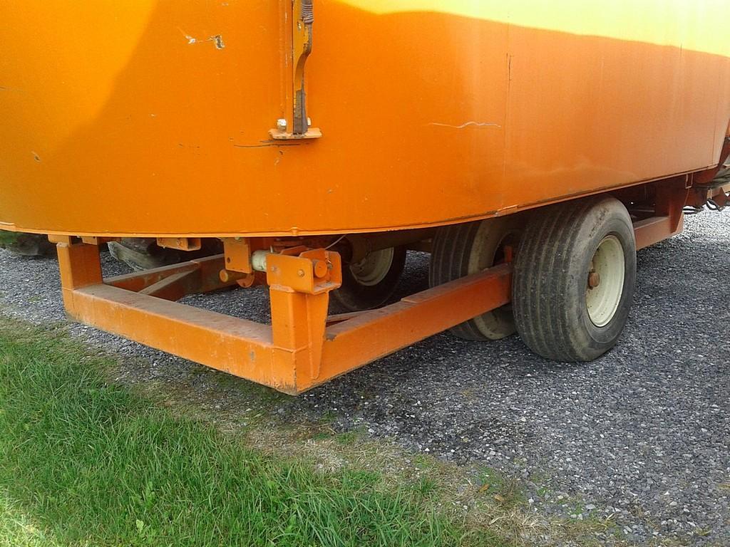 Valmetal V700 Vertical Mixer