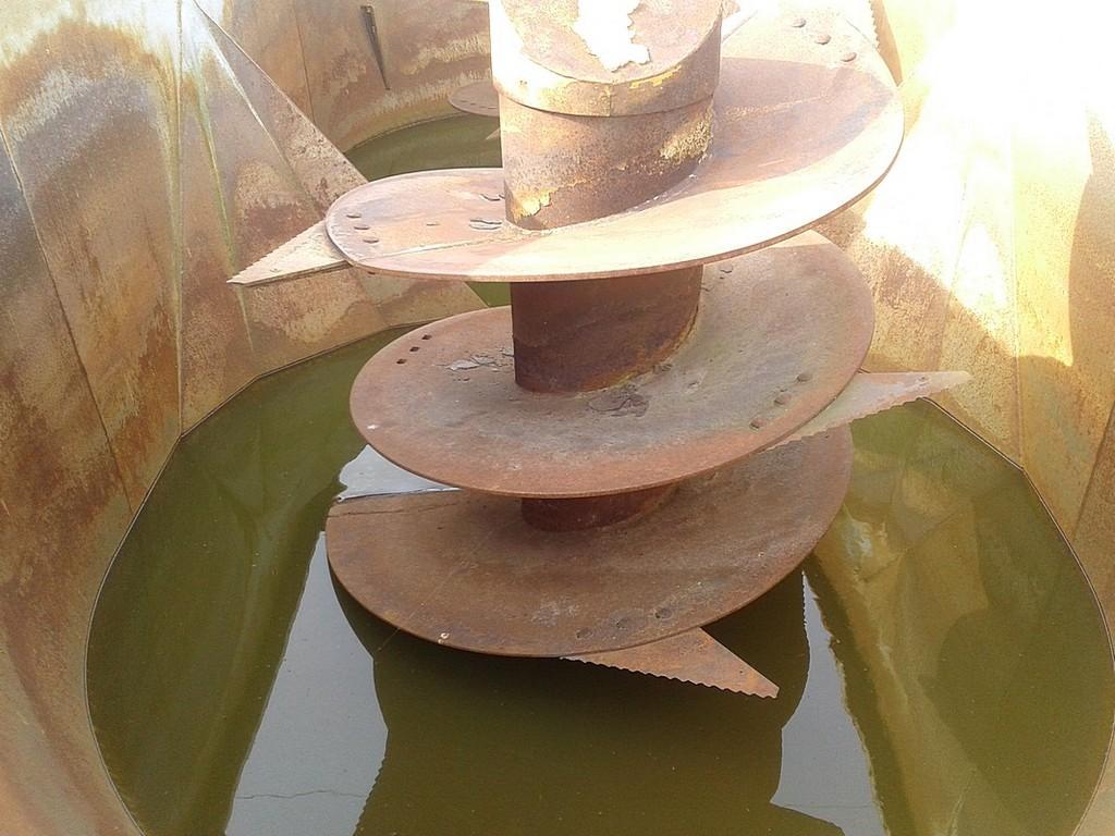 Valmetal V700 Vertical Mixer