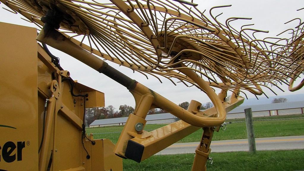 Vermeer VR10 Wheel Rake