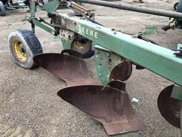 John Deere 1450 Plow