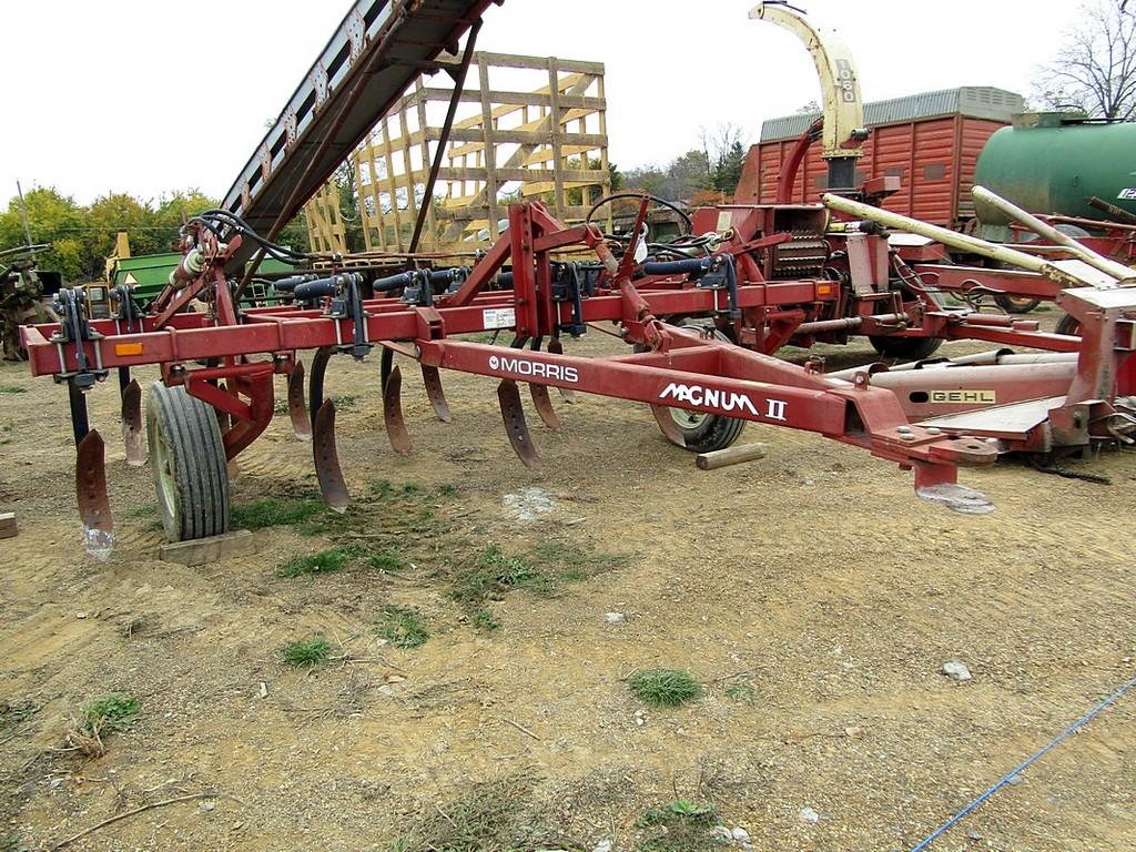 Morris CP712 Magnum II Chisel Plow