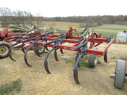 Morris CP712 Magnum II Chisel Plow