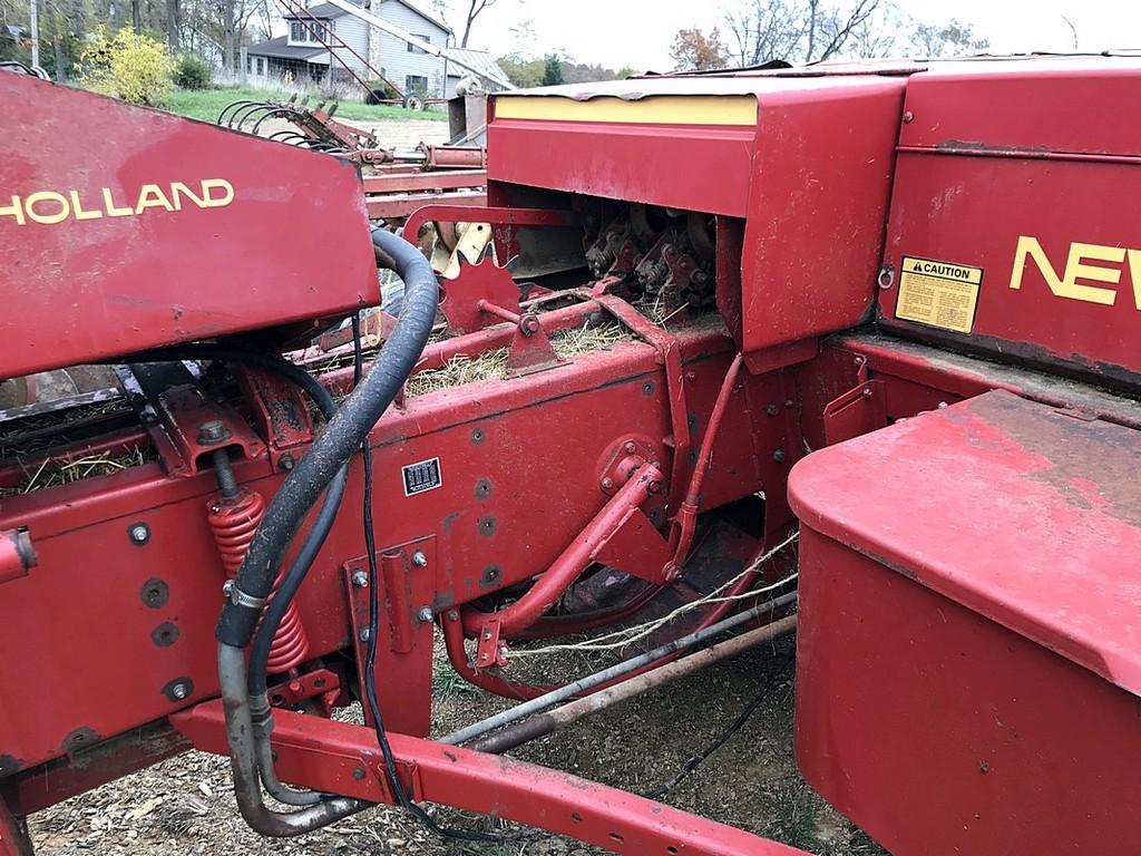 New Holland 316 Hayliner Small Square Baler