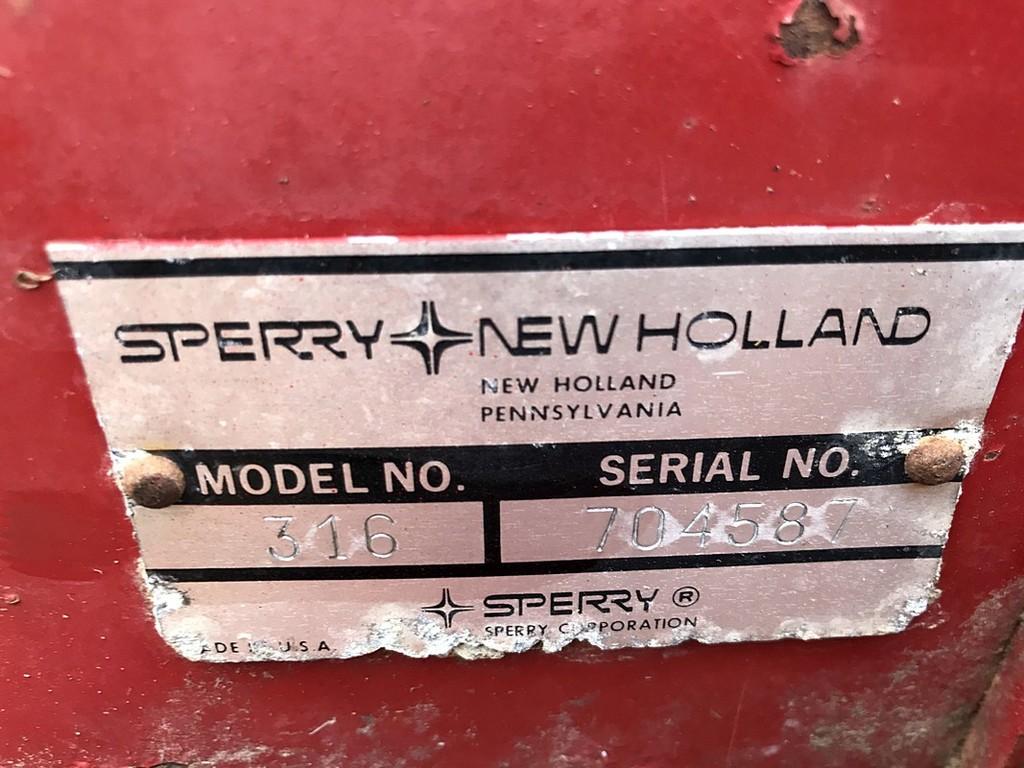 New Holland 316 Hayliner Small Square Baler
