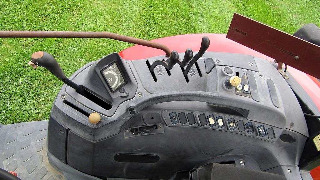 Case IH Maxxum 125 Tractor
