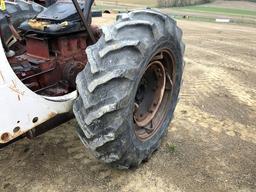International 504 Loader Tractor