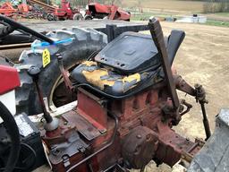 International 504 Loader Tractor