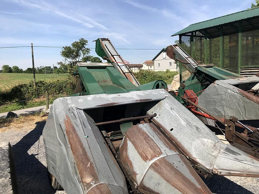 New Idea 325 Corn Picker