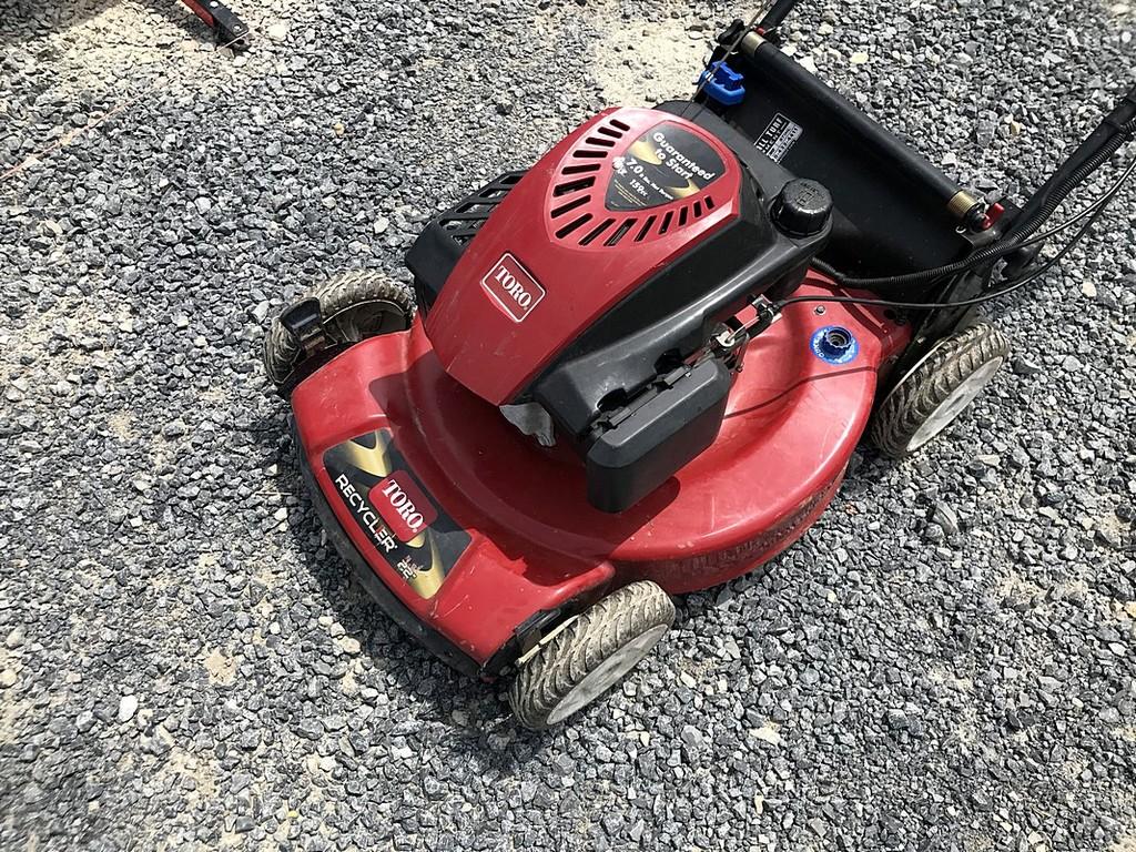 Toro Recycler Personal Pace Walkbehind Mower