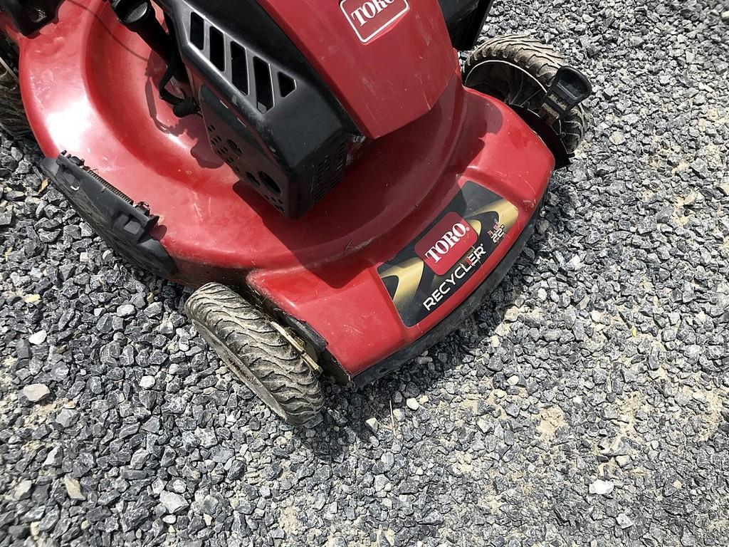 Toro Recycler Personal Pace Walkbehind Mower