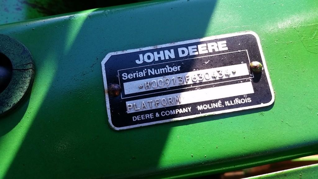 John Deere 915 Grain Platform