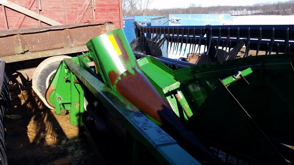 John Deere 915 Grain Platform