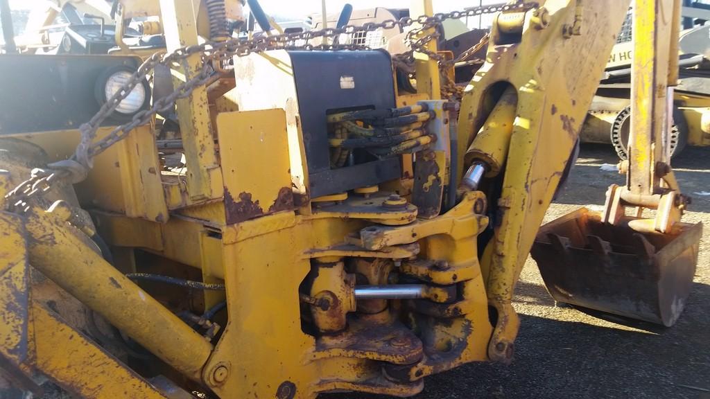 John Deere 310A Backhoe 'AS-IS'