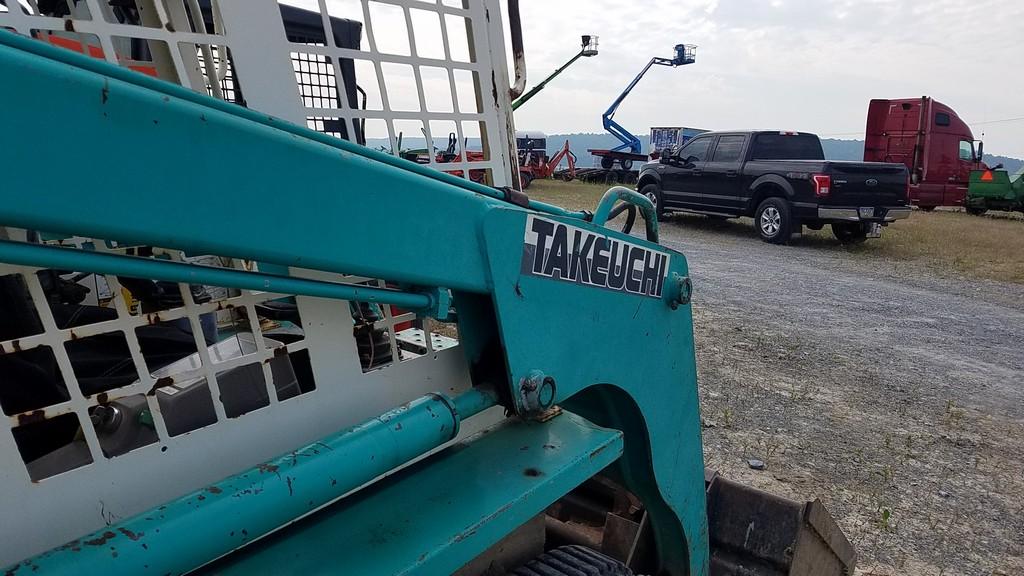 Takeuchi TL26-2 Track Skid Steer