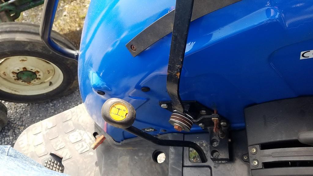 New Holland TN60A Tractor